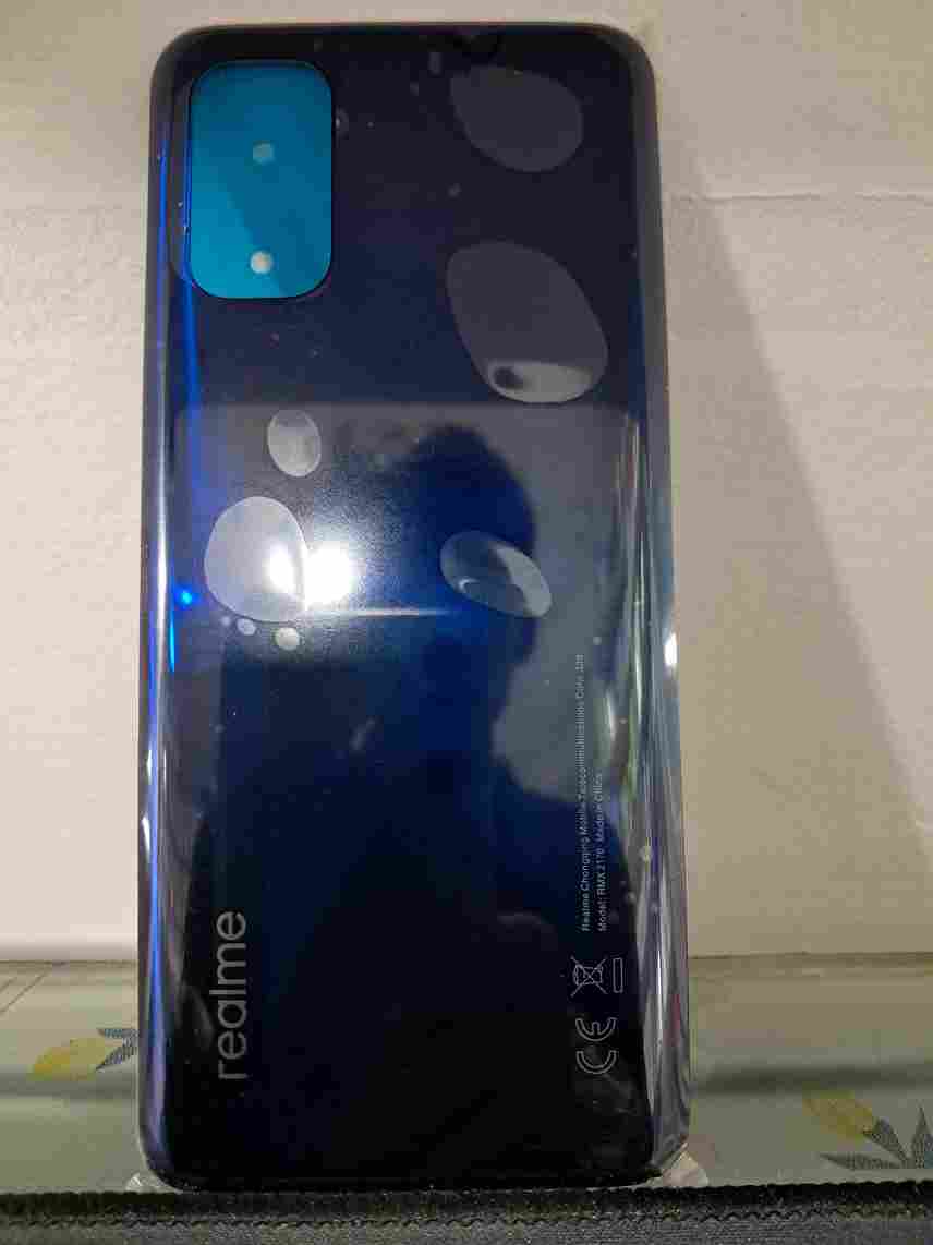 Realme 7 Pro Backshell Price In Bangladesh (কামাল টেলিকম ) আব্দুল মান্নান সেন্টু মার্কেট,দোকান-২১৭,৩য় তলা চাঁপাইনবাবগঞ্জ
